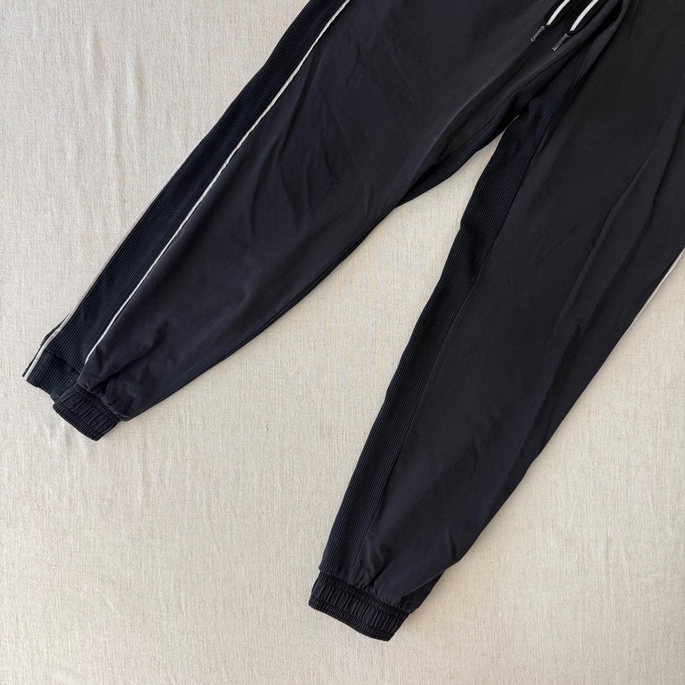 Athleta Brooklyn Jogger Black White Piping Pants Womens Size 6 - Picture 10 of 14